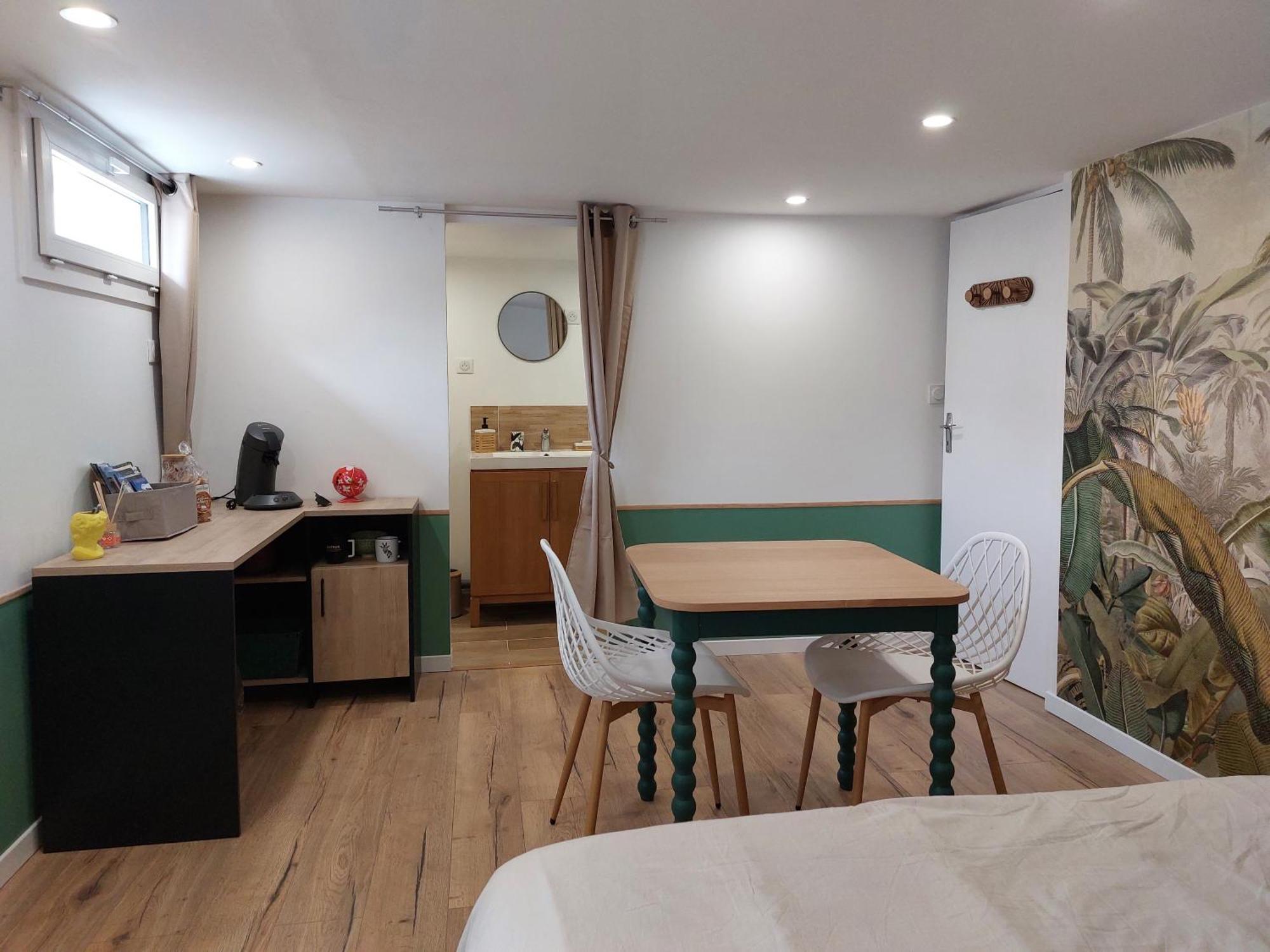 L'Echappee Montrichardaise Bed & Breakfast エクステリア 写真